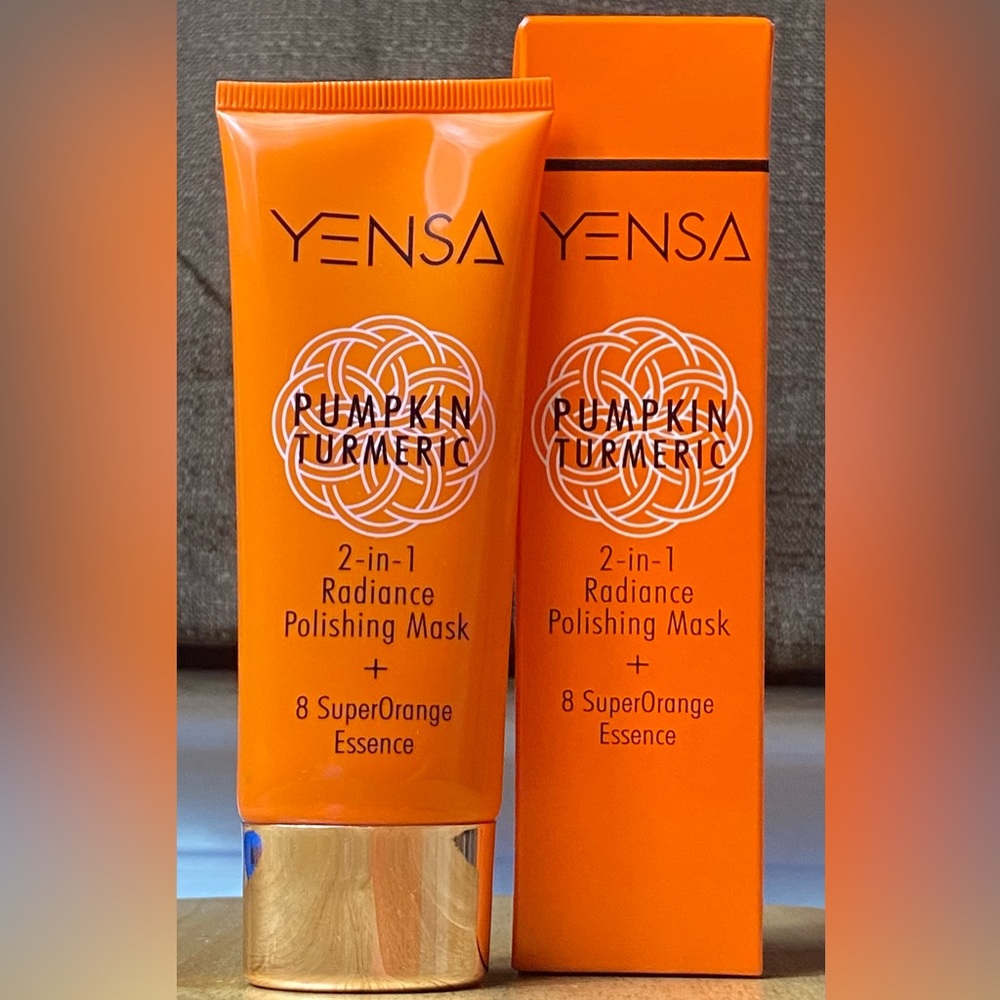 Yensa pumpkin turmeric 2 in 1 radiance polishing mask. New.